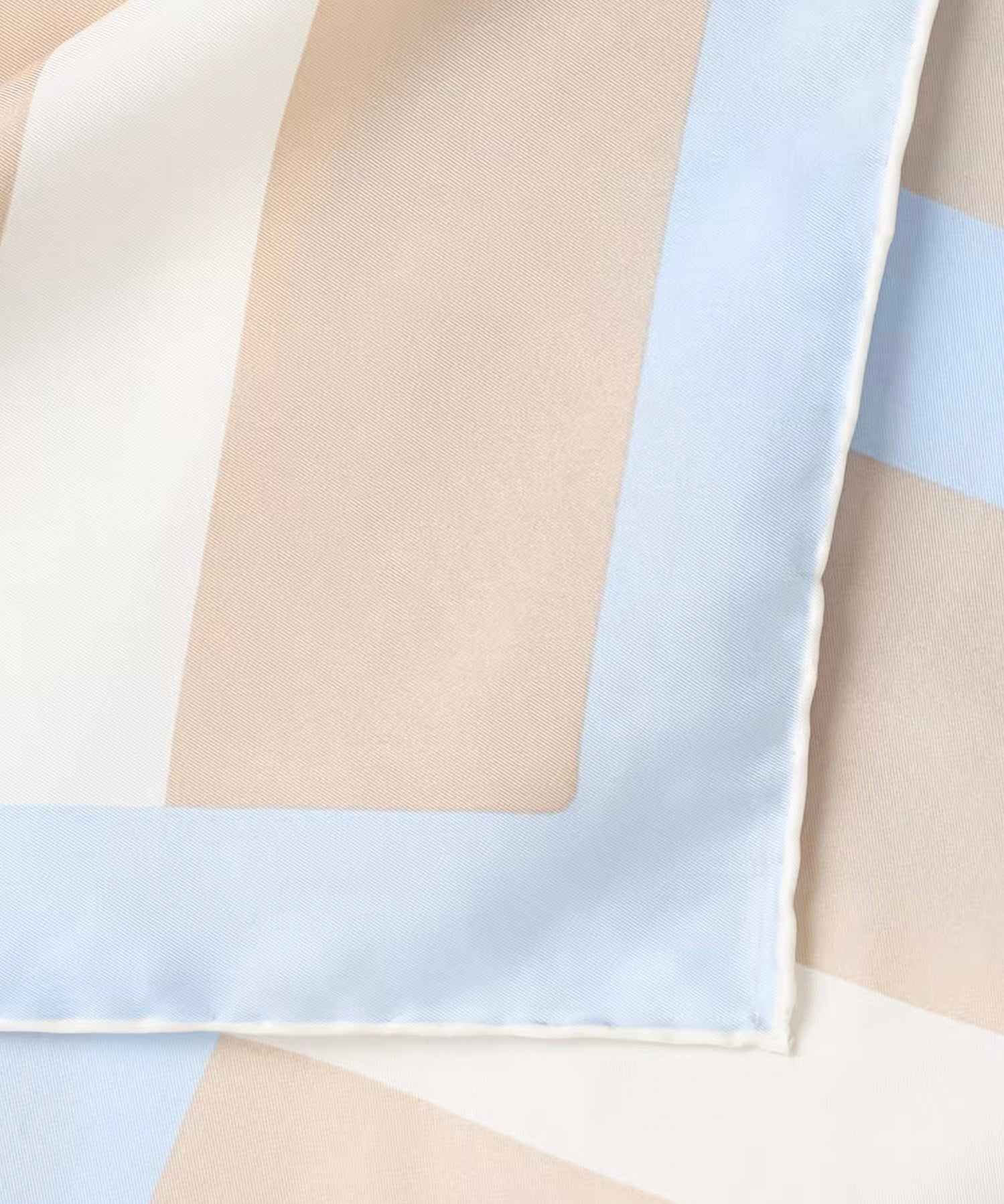 Foulard in seta stampata 2626546037600 005 MM Max Mara 