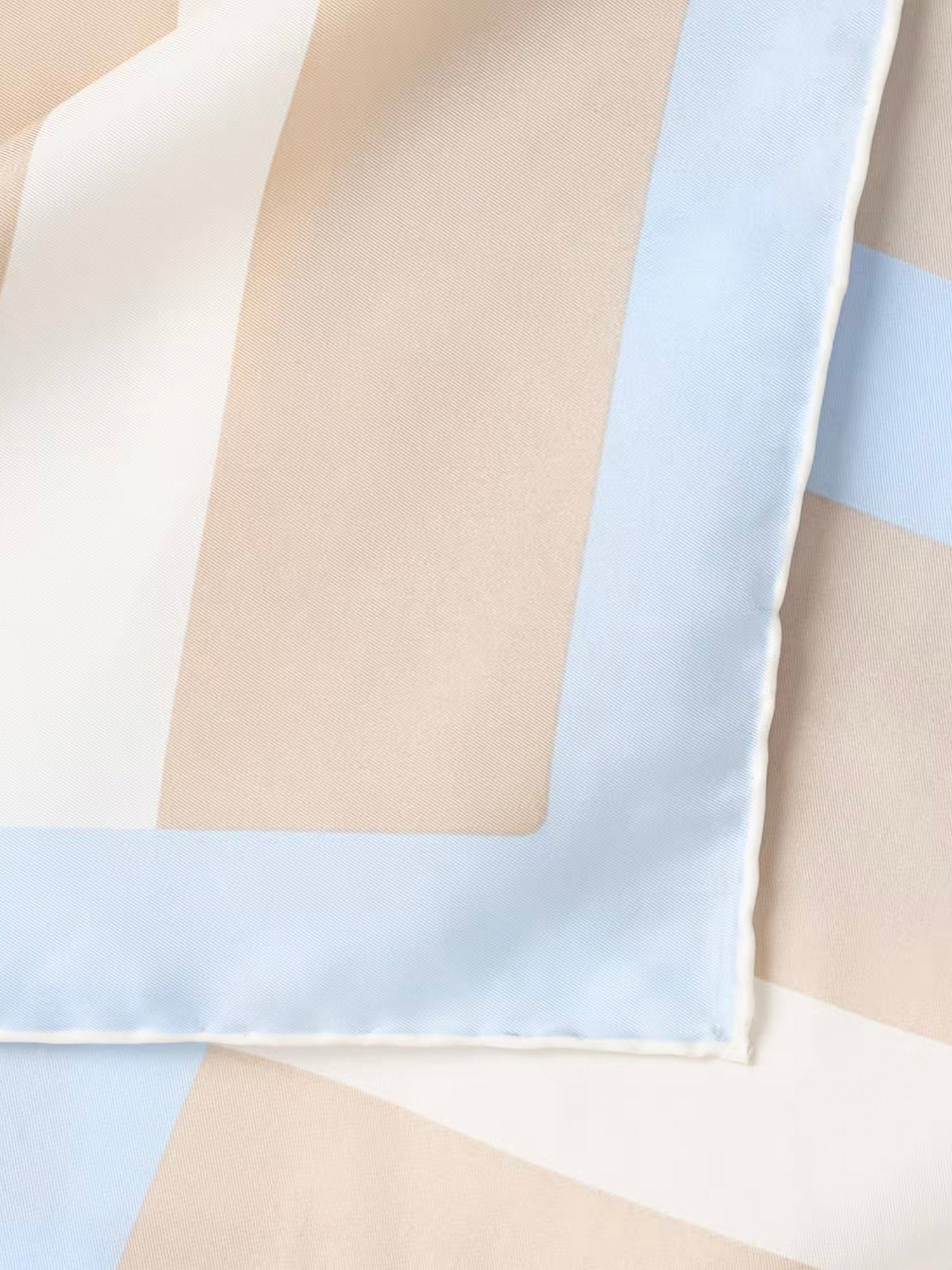 Foulard in seta stampata 2626546037600 005 MM Max Mara 
