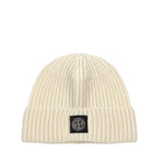 Beanie in maglia a costine con patch logo<BR/><BR/> L2S15N100012 S00B4V0093 STONE ISLAND 