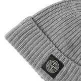Beanie in maglia a costine con patch logo L2S15N100012 S00B4V0M60 STONE ISLAND 