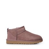 Stivali Classic Ultra Mini in montone 1116109 PRTBL UGG 
