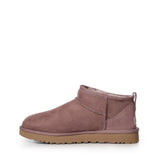 Stivali Classic Ultra Mini in montone 1116109 PRTBL UGG 
