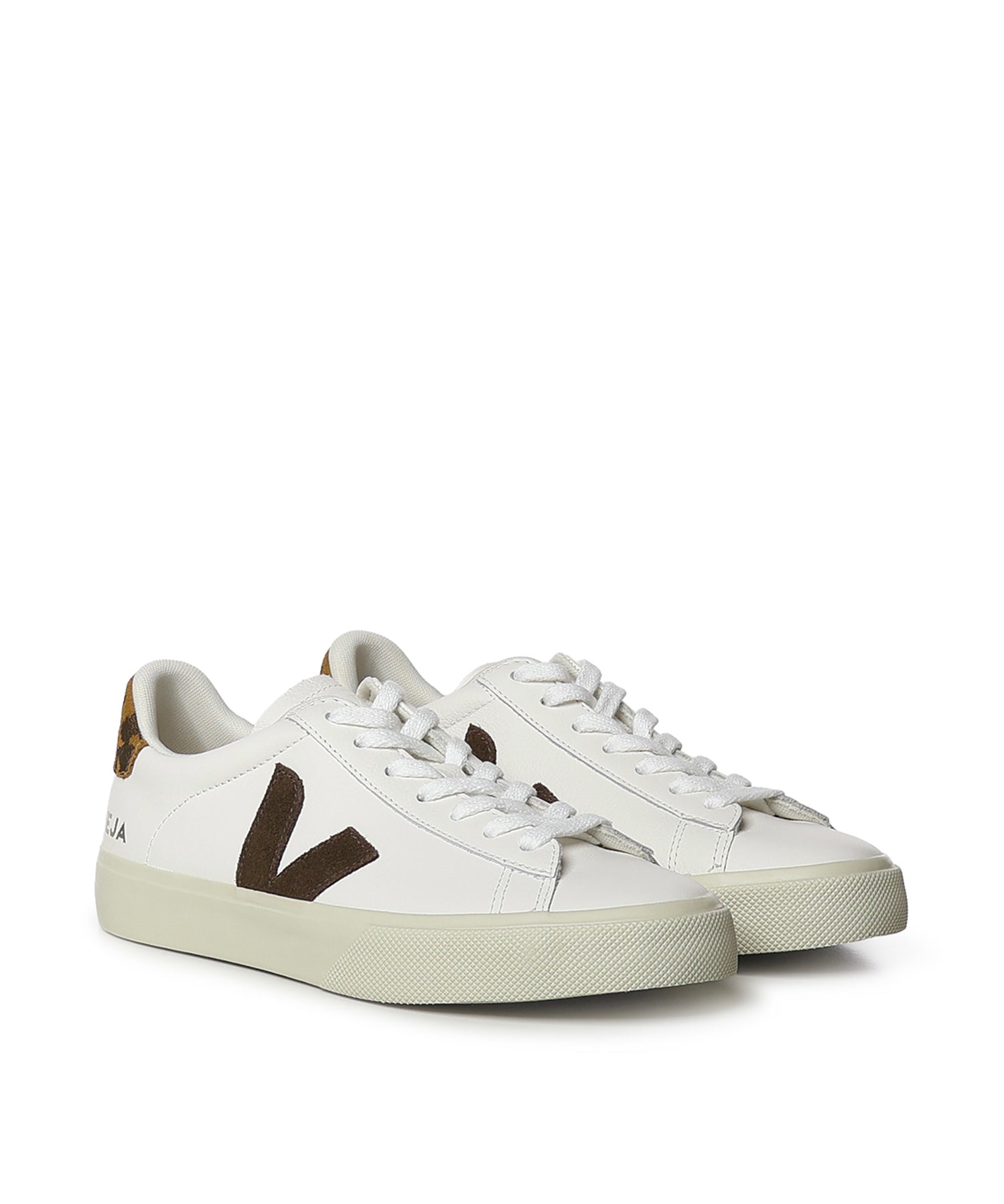 Sneaker Campo in pelle CP0522367  VEJA 