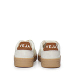 Sneaker V-82 VE3321733  VEJA 