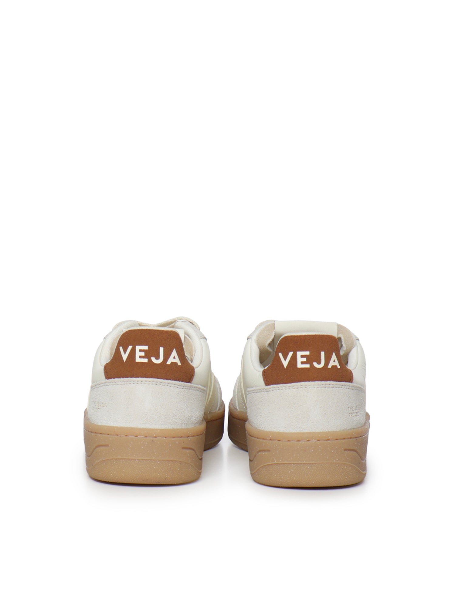 Sneaker V-82 VE3321733  VEJA 