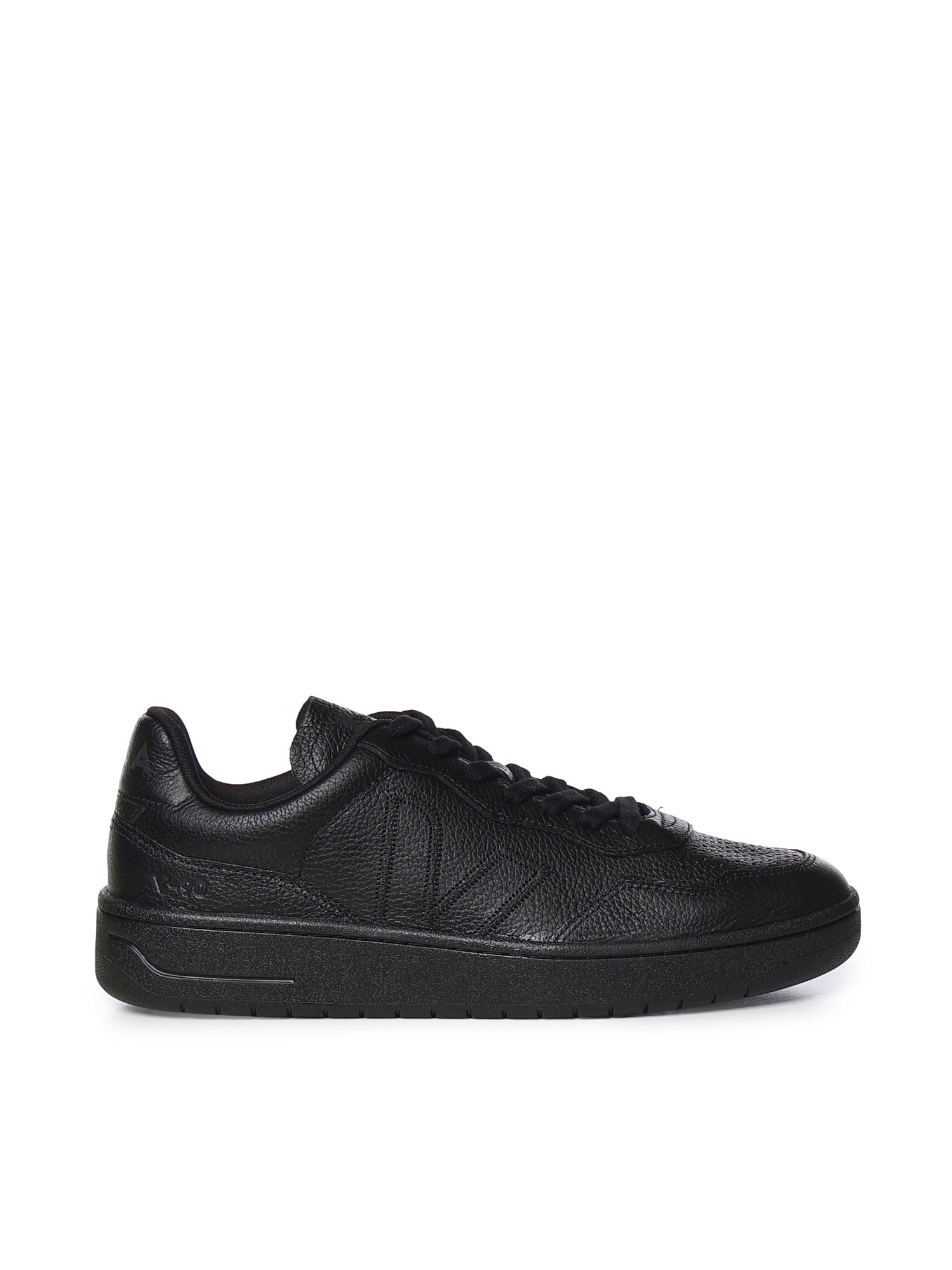 Sneaker V-90 in pelle VZ2021976  VEJA 