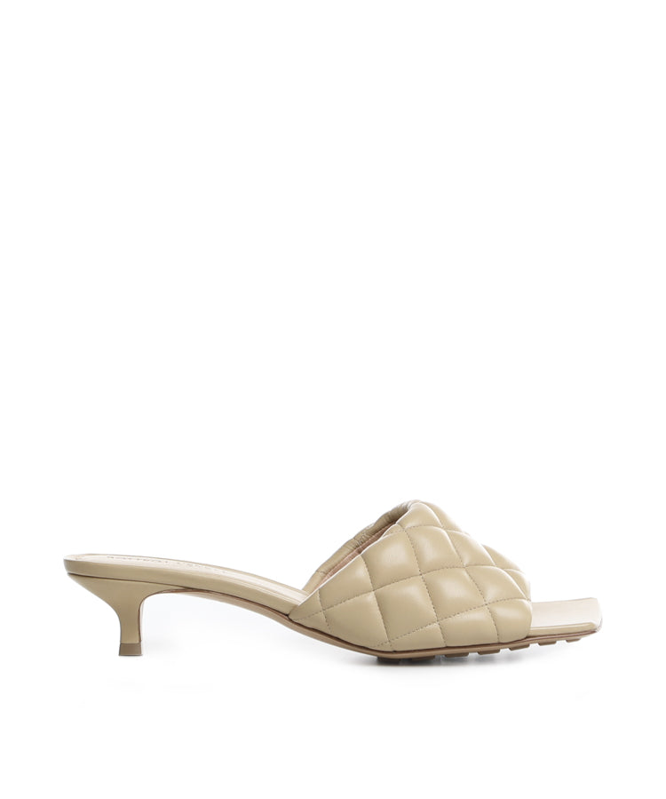 Mules in pelle trapuntata 729764 VBRR02624 BOTTEGA VENETA 