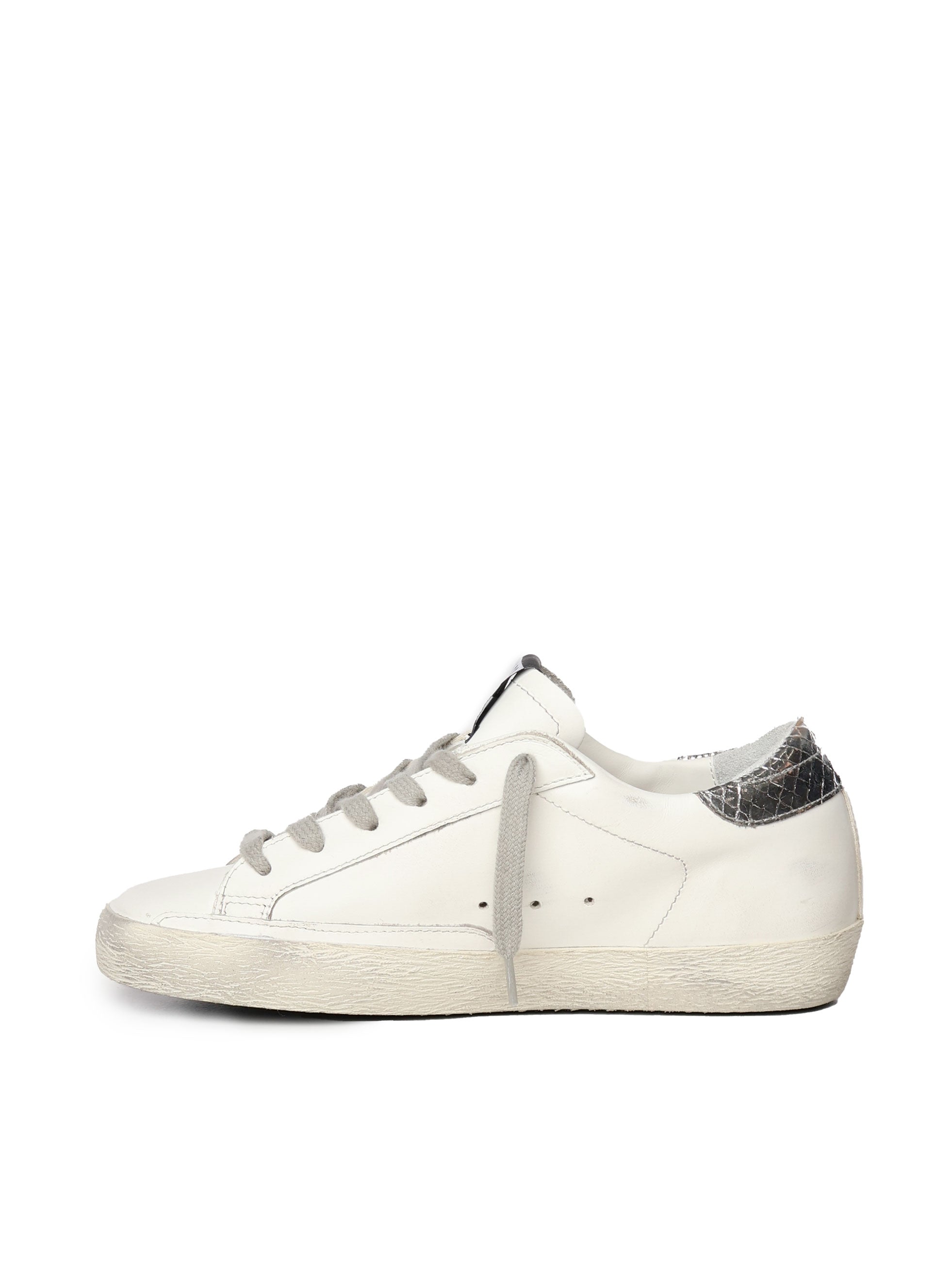 Sneakers Superstarcon effetto vissuto GWF00101 F00086110417 GOLDEN GOOSE 