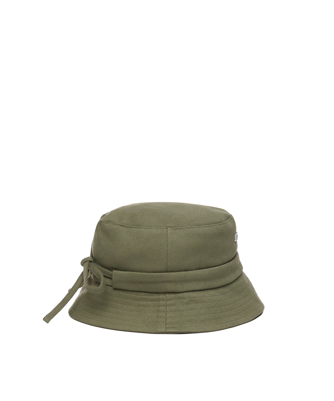 Le bob Gadjo 223AC001 5012560 JACQUEMUS 