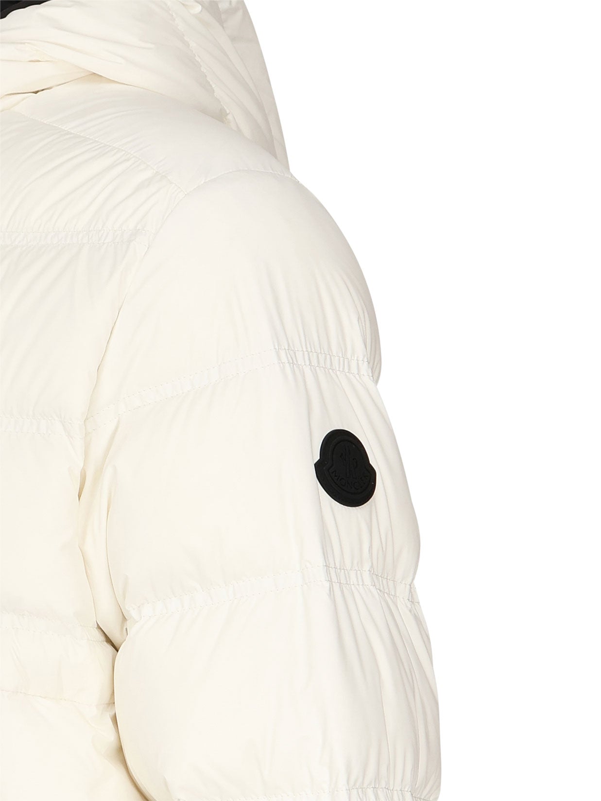 Piumino corto Gardy con cappuccio K10911A00073 598AL050 MONCLER 