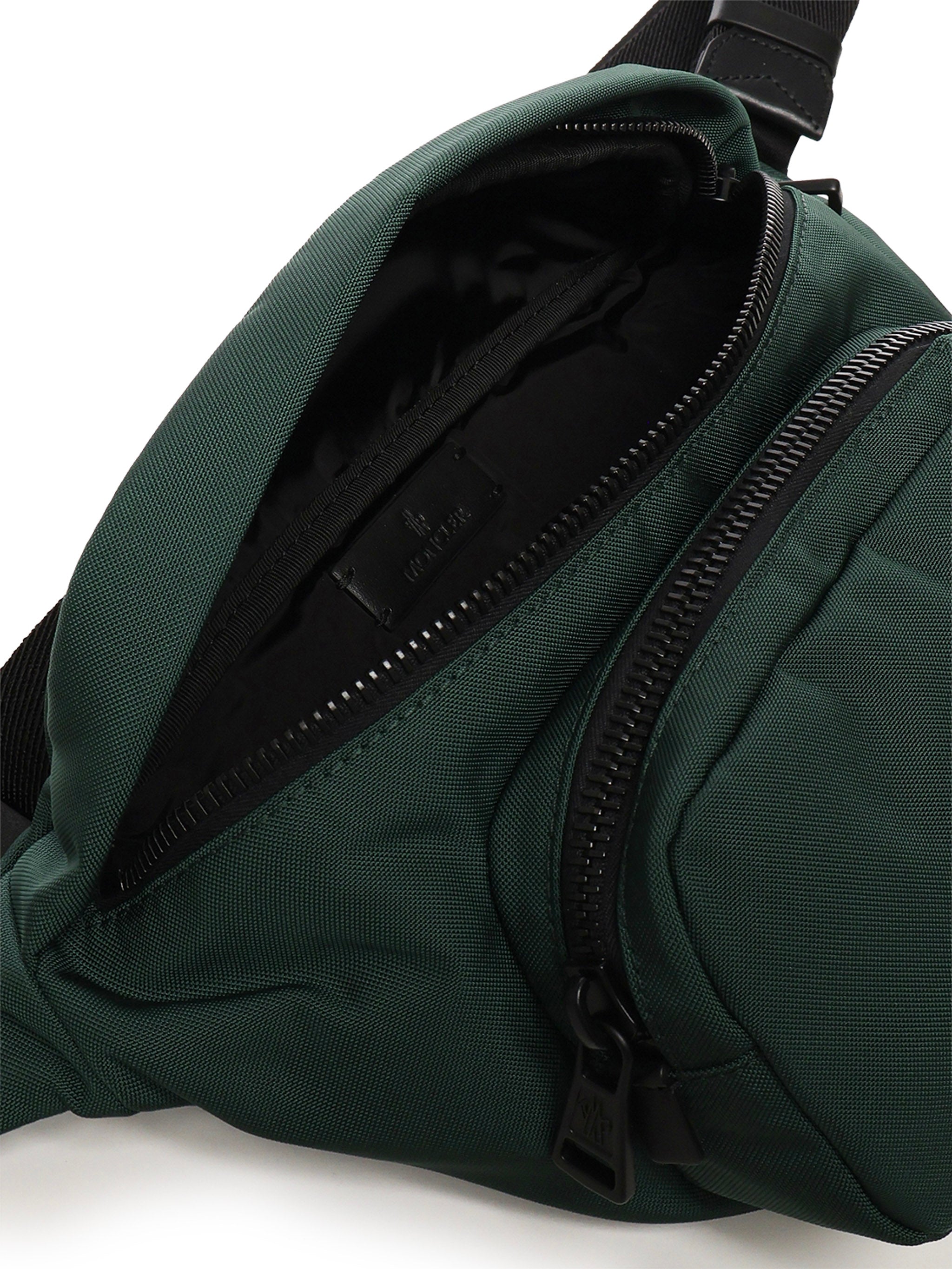 Marsupio con applicazione logo K109A5M00005 M6256872 MONCLER 