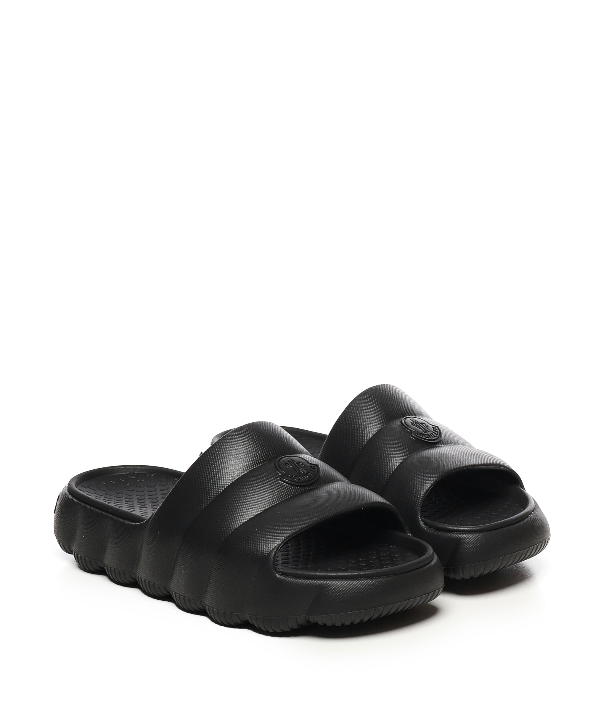 Slide Lilo trapuntate in EVA K109B4C00050 M2559999 MONCLER 