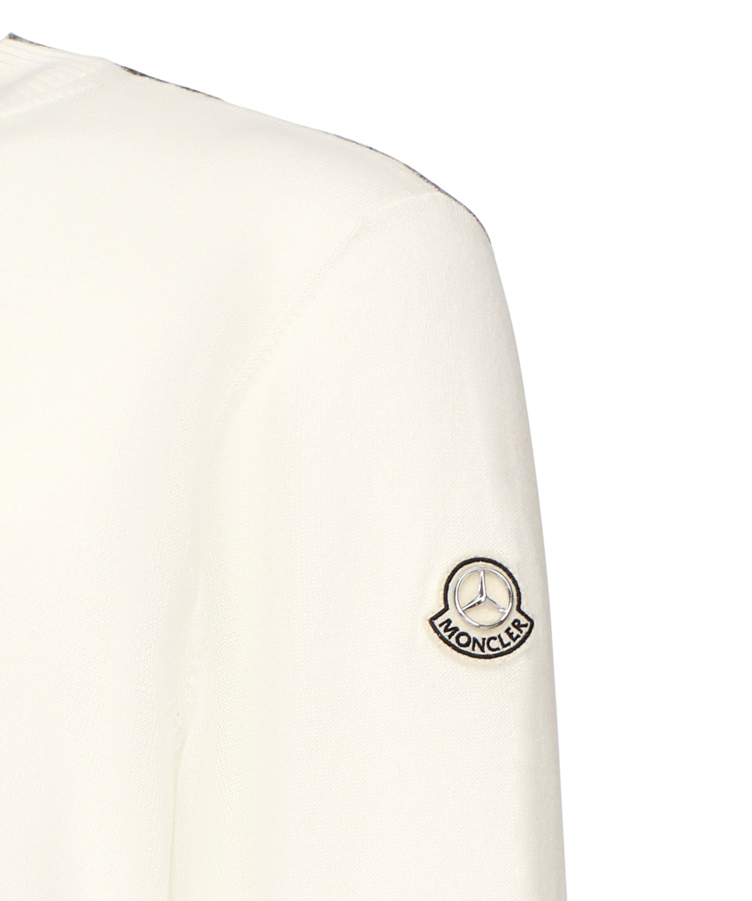 Maglione con logo Moncler x Mercedes-Benz by NIGO<BR/> K14019C00004 M1113034 MONCLER 