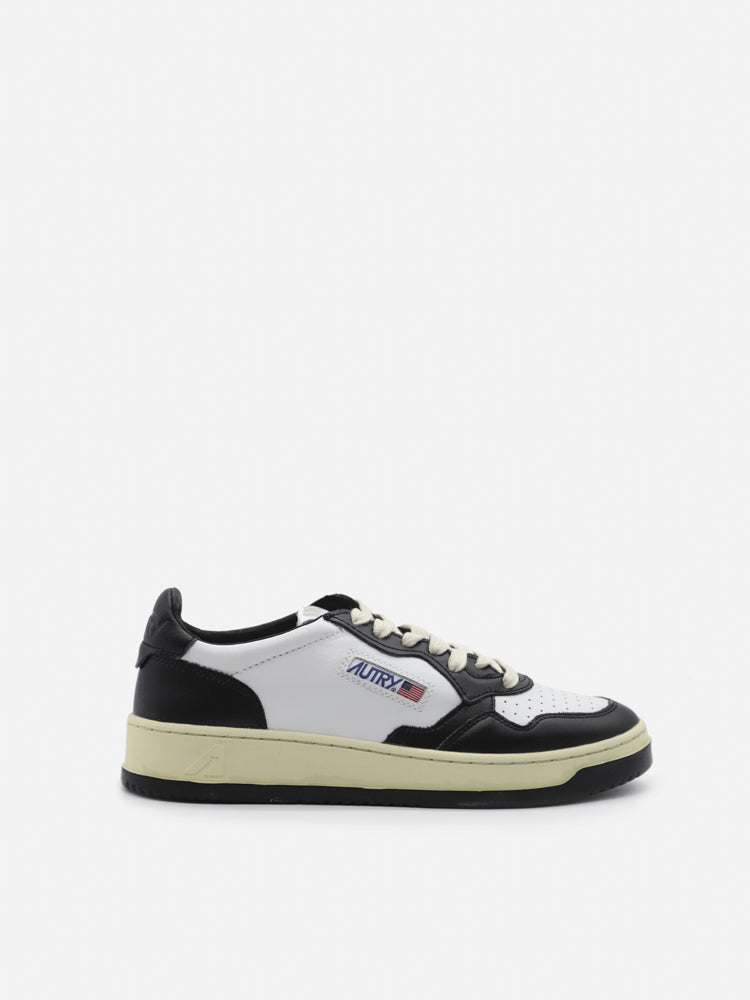 Sneakers Medialist Low Bicolor <BR/> AULM WB01 AUTRY 