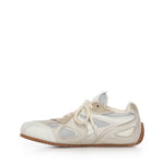 Sneaker Slow Runner F3548001 OFF WHITE/GUM AXEL ARIGATO 