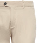 Pantaloni Alexander in misto cotone ALEXANDER SHORTER BRTSABBIA BE ABLE 
