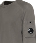 Maglione in cotone crepe con logo<BR/> 20CMKN105A 006323O921 C.P. COMPANY 