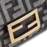 Borsa Baguette® Mini in jacquard FF effetto denim 8BS017 AWVAF0NAP FENDI 