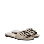 Slide Baguette in pelle 8R8136 AQY2F1MXM FENDI 