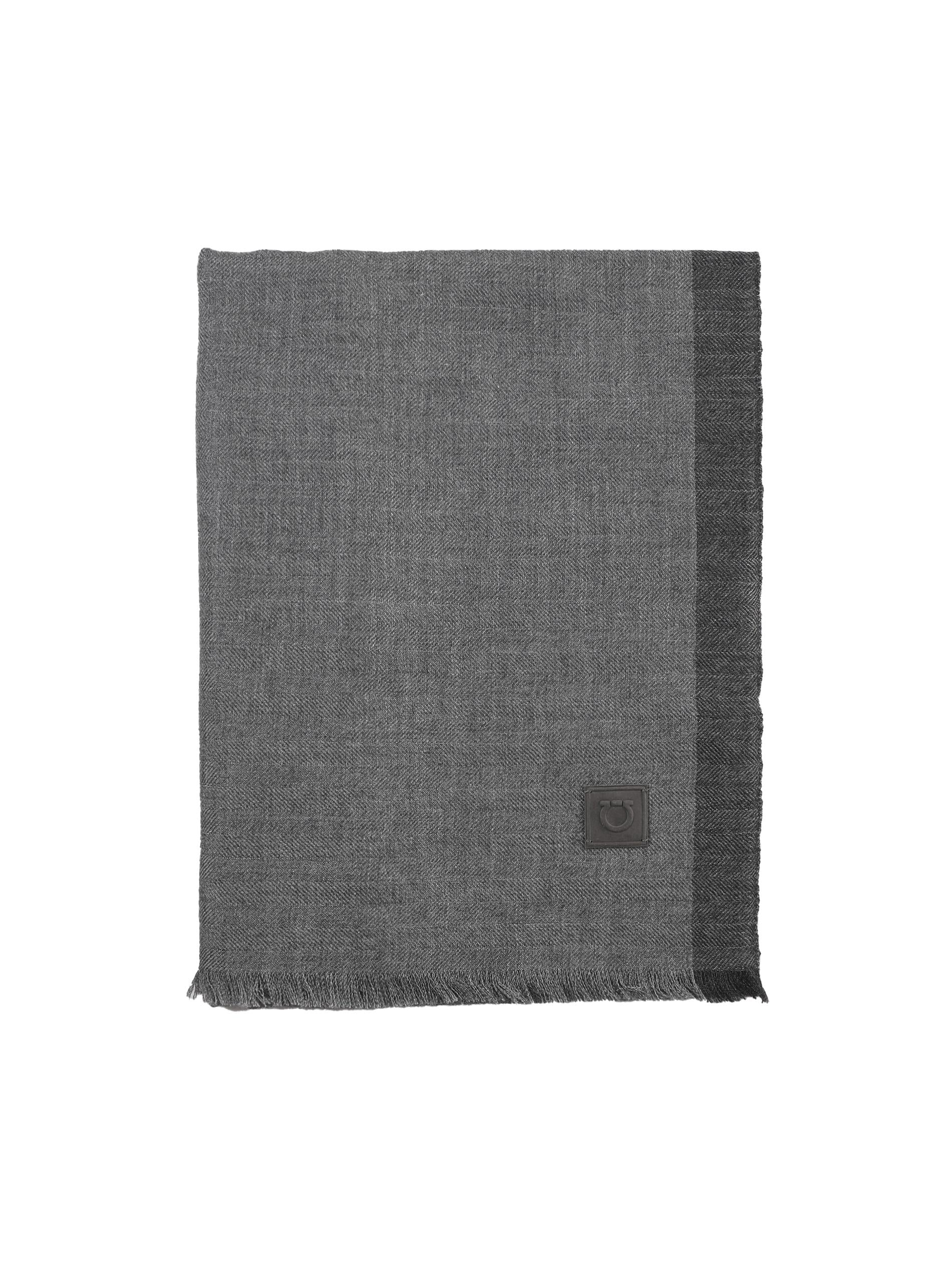 Sciarpa in seta e cashmere 520082 759149002 FERRAGAMO 