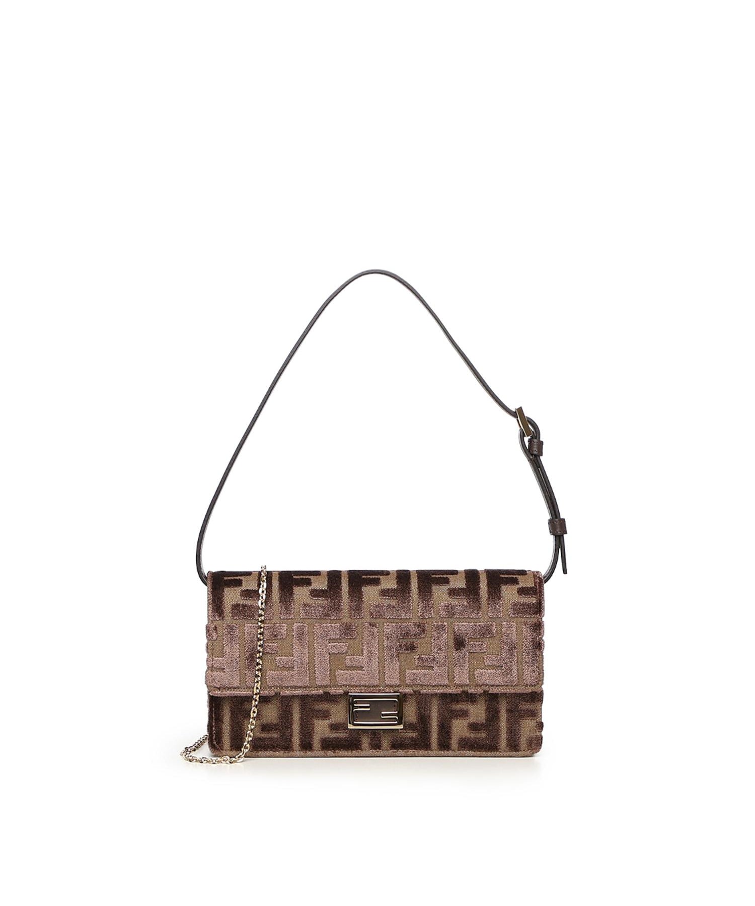 Portafoglio con catena Baguette 8M0498 AT14F0L1B FENDI 