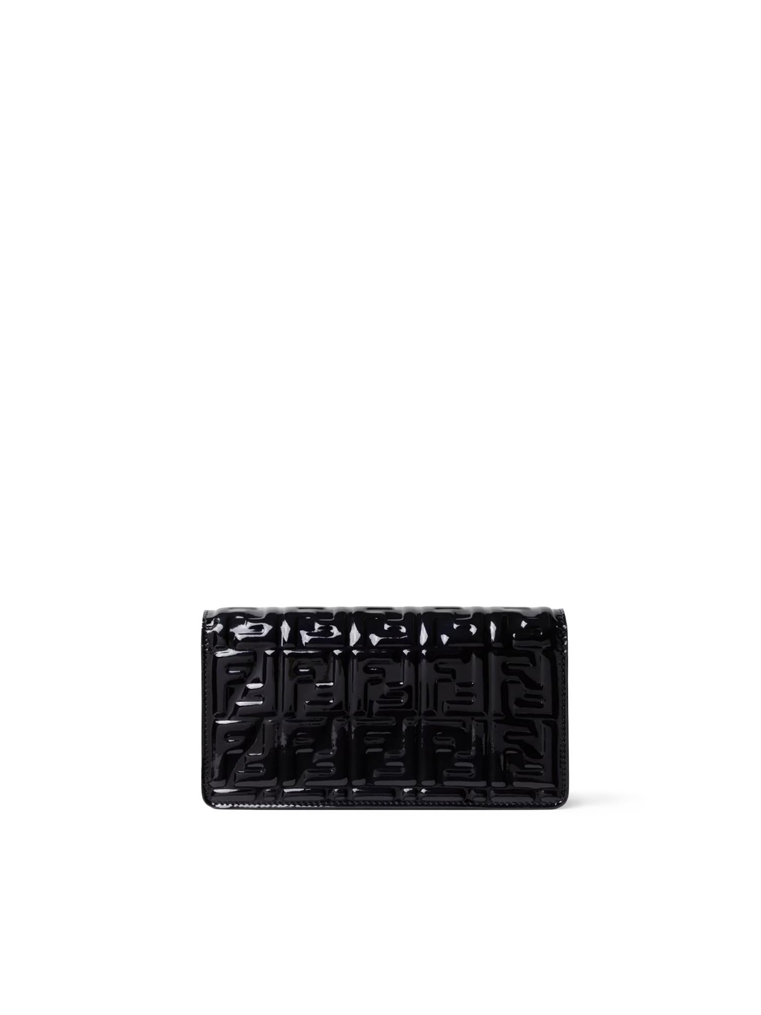 Portafoglio Baguette in vernice 8M0498 AW5OF0KUR FENDI 