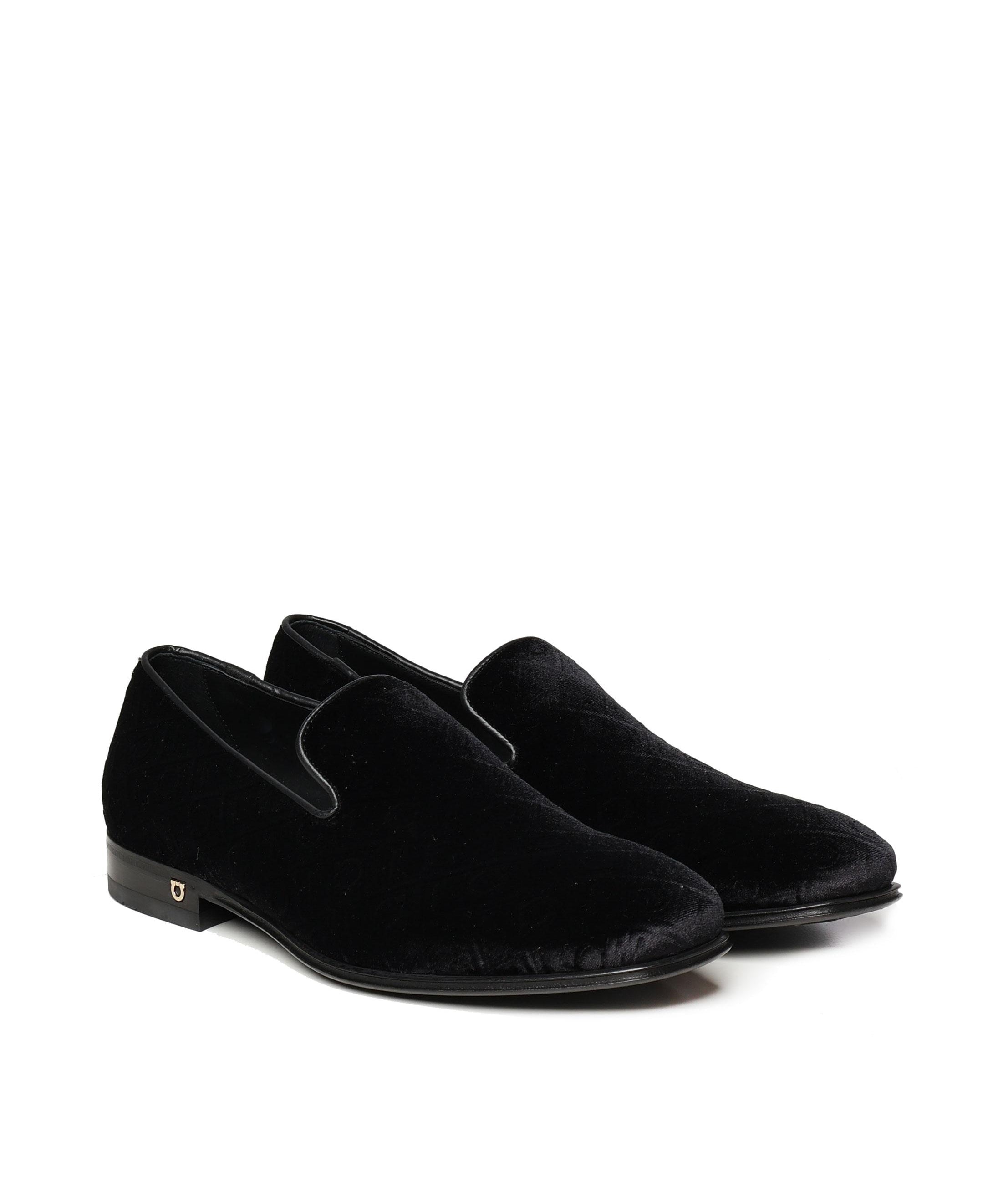 Mocassini in velluto 029609 778619001 FERRAGAMO 