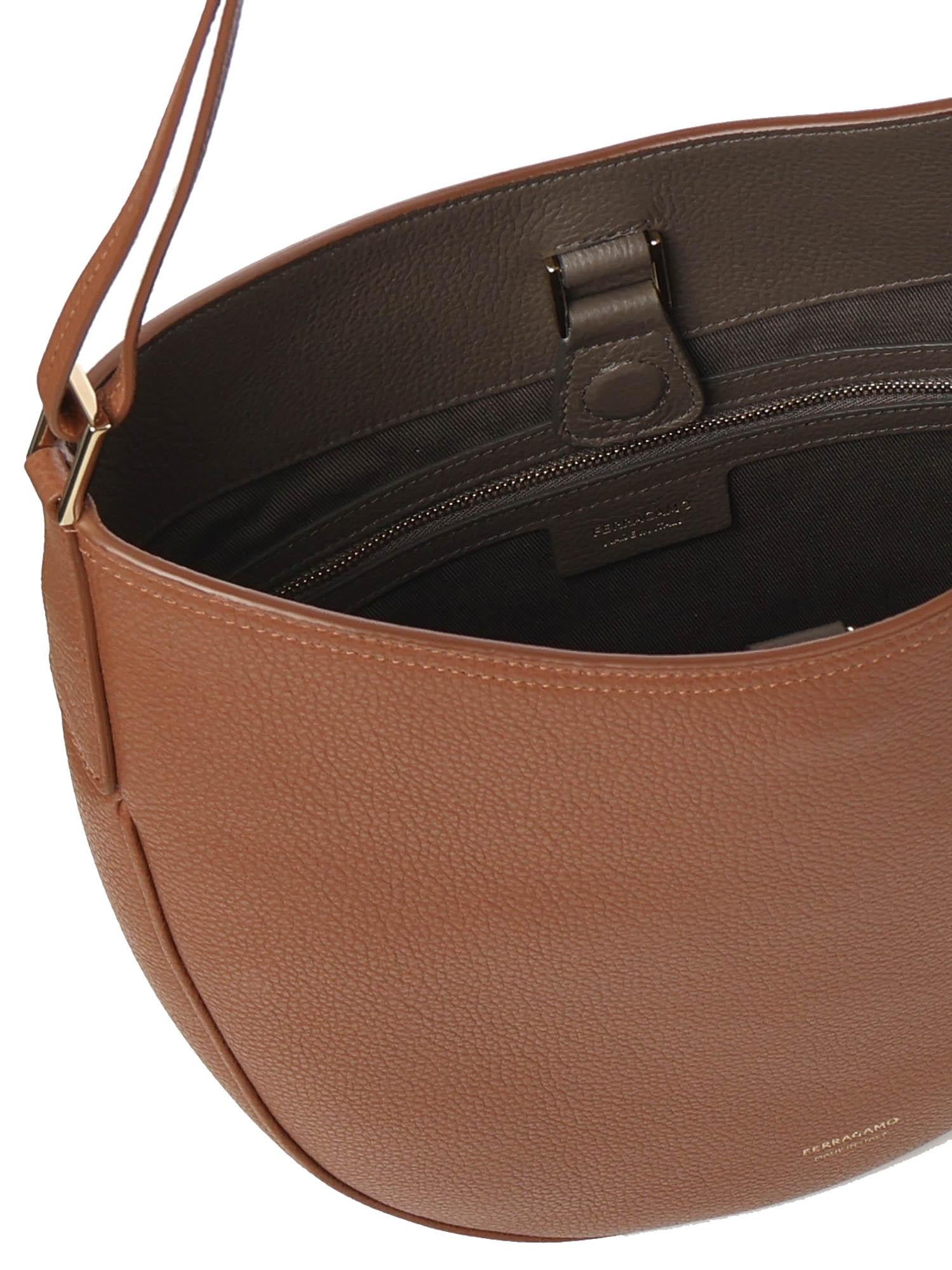 Borsa hobo (M)<BR/> 21A170 785031006 FERRAGAMO 