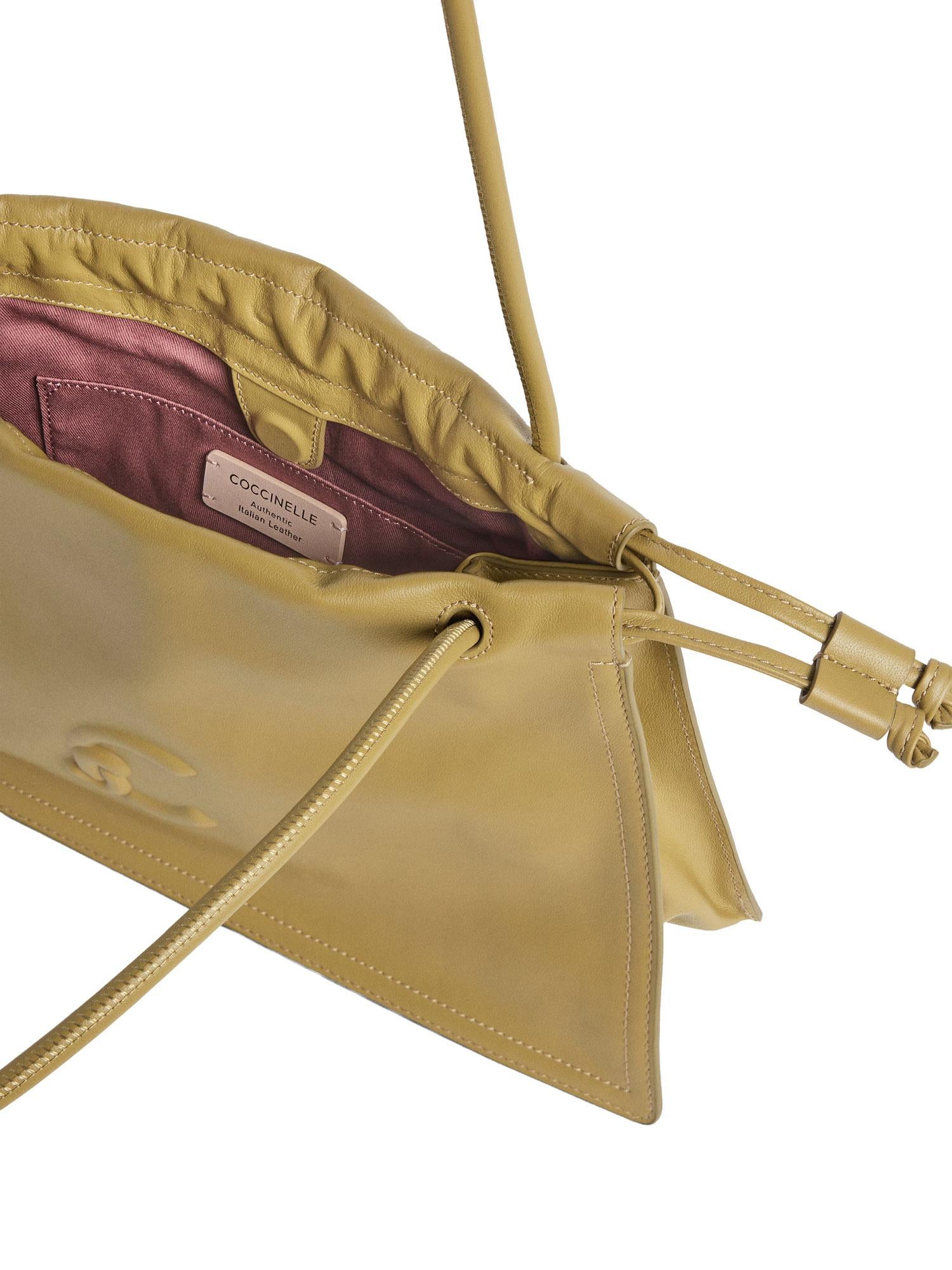 Borsa Dulse Medium in pelle E1SS5130101 G43 COCCINELLE 