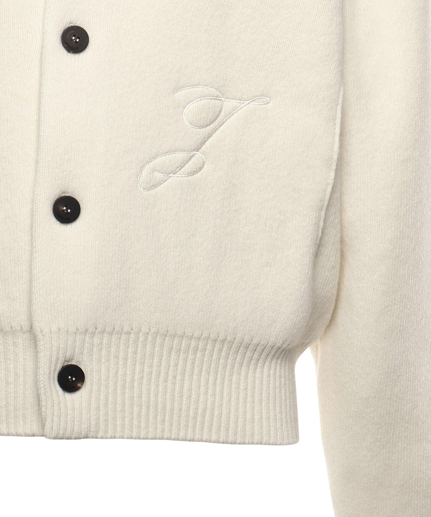 Cardigan "Le Cardigan Pallone" in lana vergine e cashmere 25HCDM00567AK00278 110 JACQUEMUS 