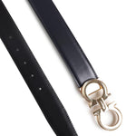 Cintura in pelle liscia con fibbia a Gancio 670141 0754463001 FERRAGAMO 