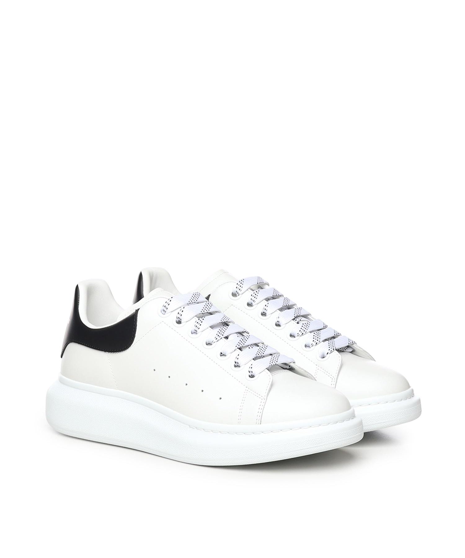  553680 WIAIG9061 ALEXANDER McQUEEN 