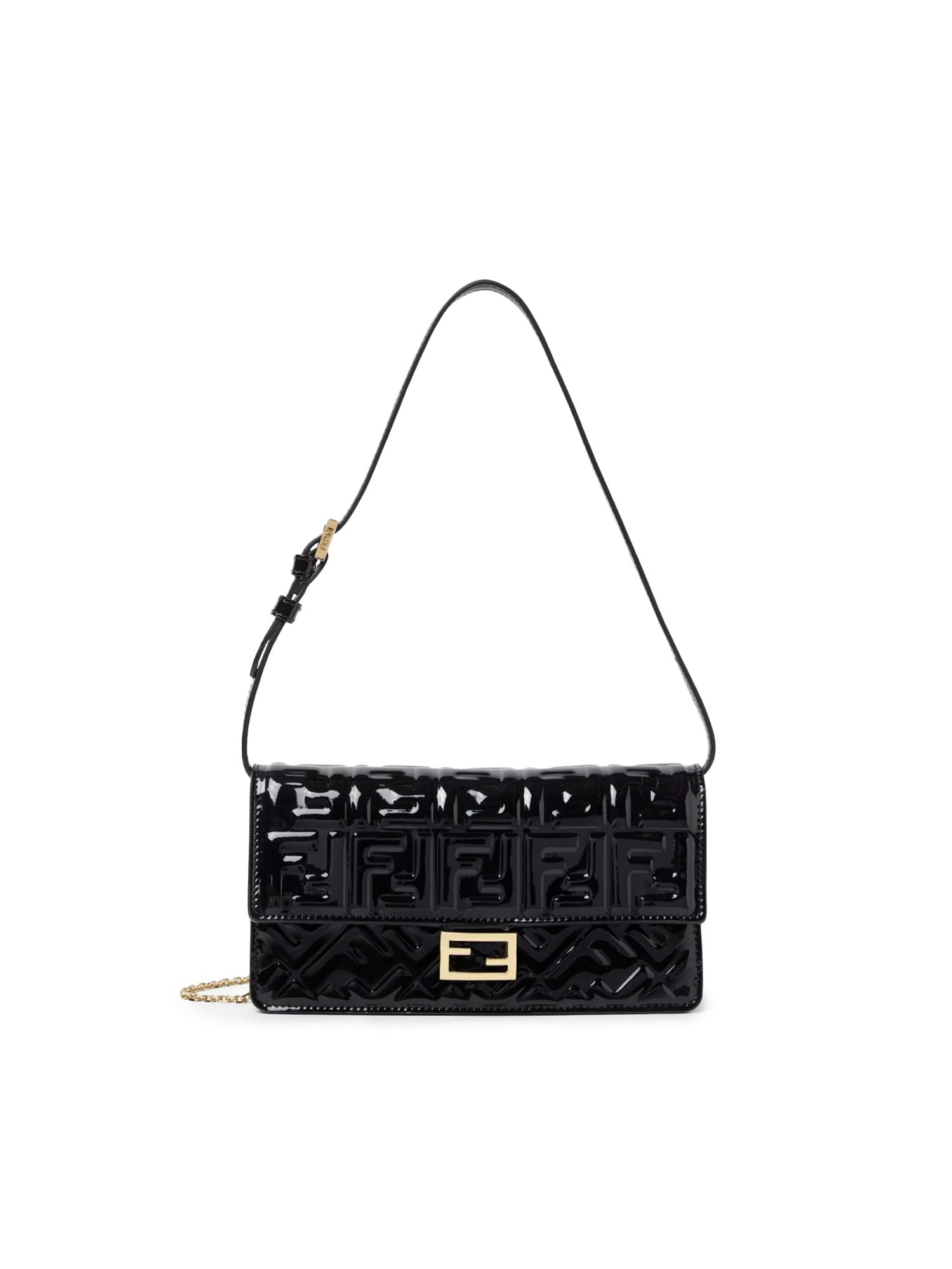 Portafoglio Baguette in vernice 8M0498 AW5OF0KUR FENDI 