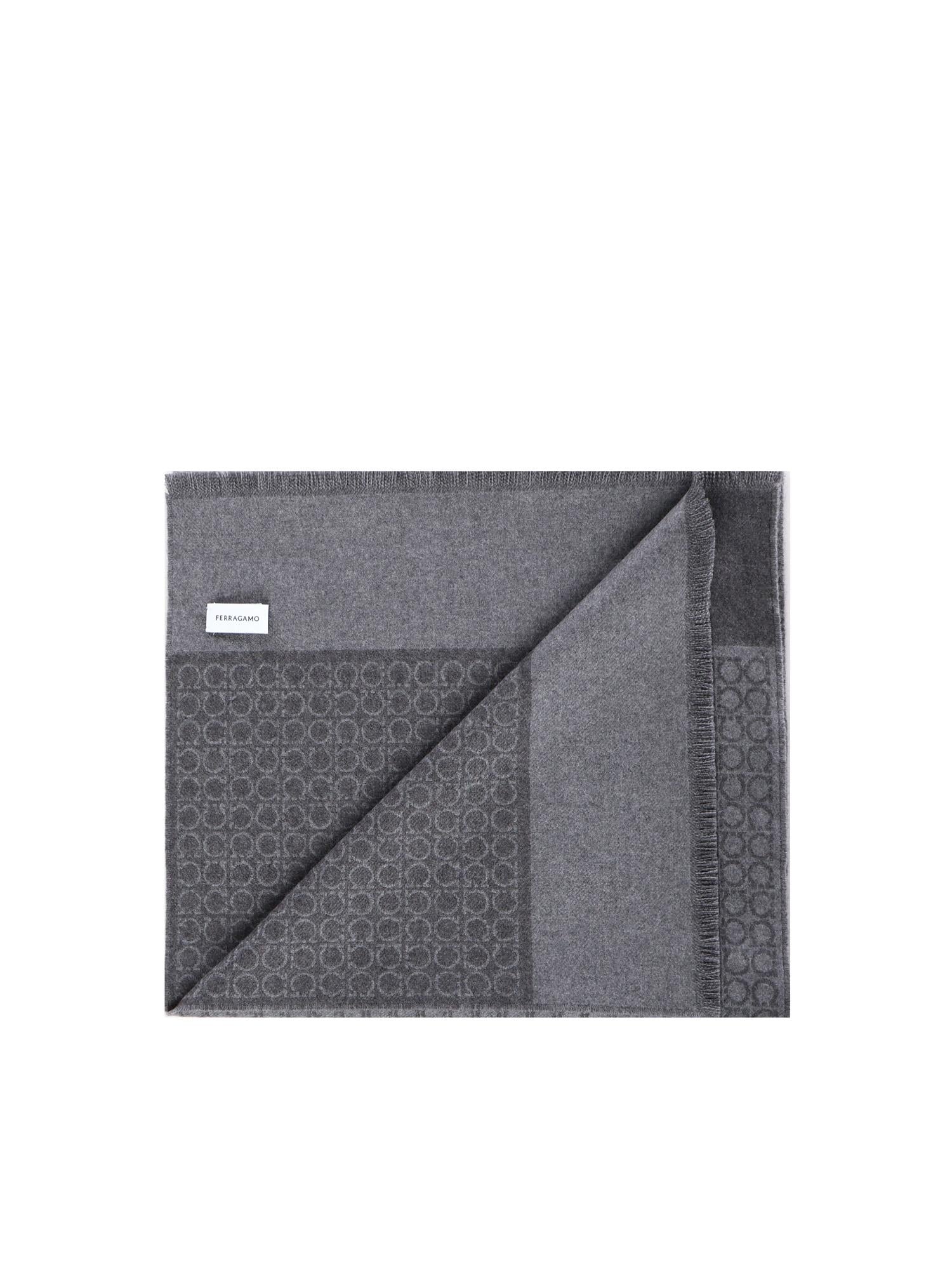 Stola Gancini in cashmere 527047 671684003 FERRAGAMO 