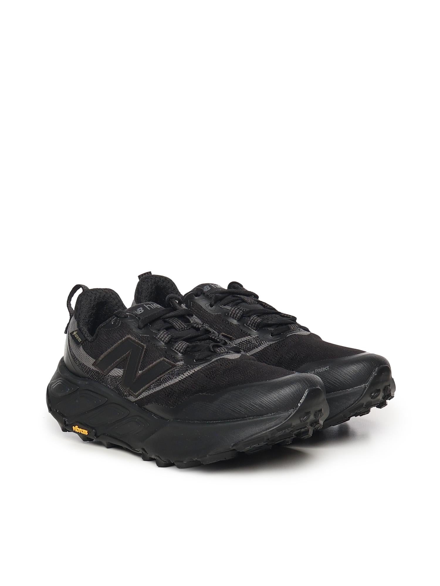 Sneakers Hierro v9 Gore-Tex MTHIGLB9  NEW BALANCE 