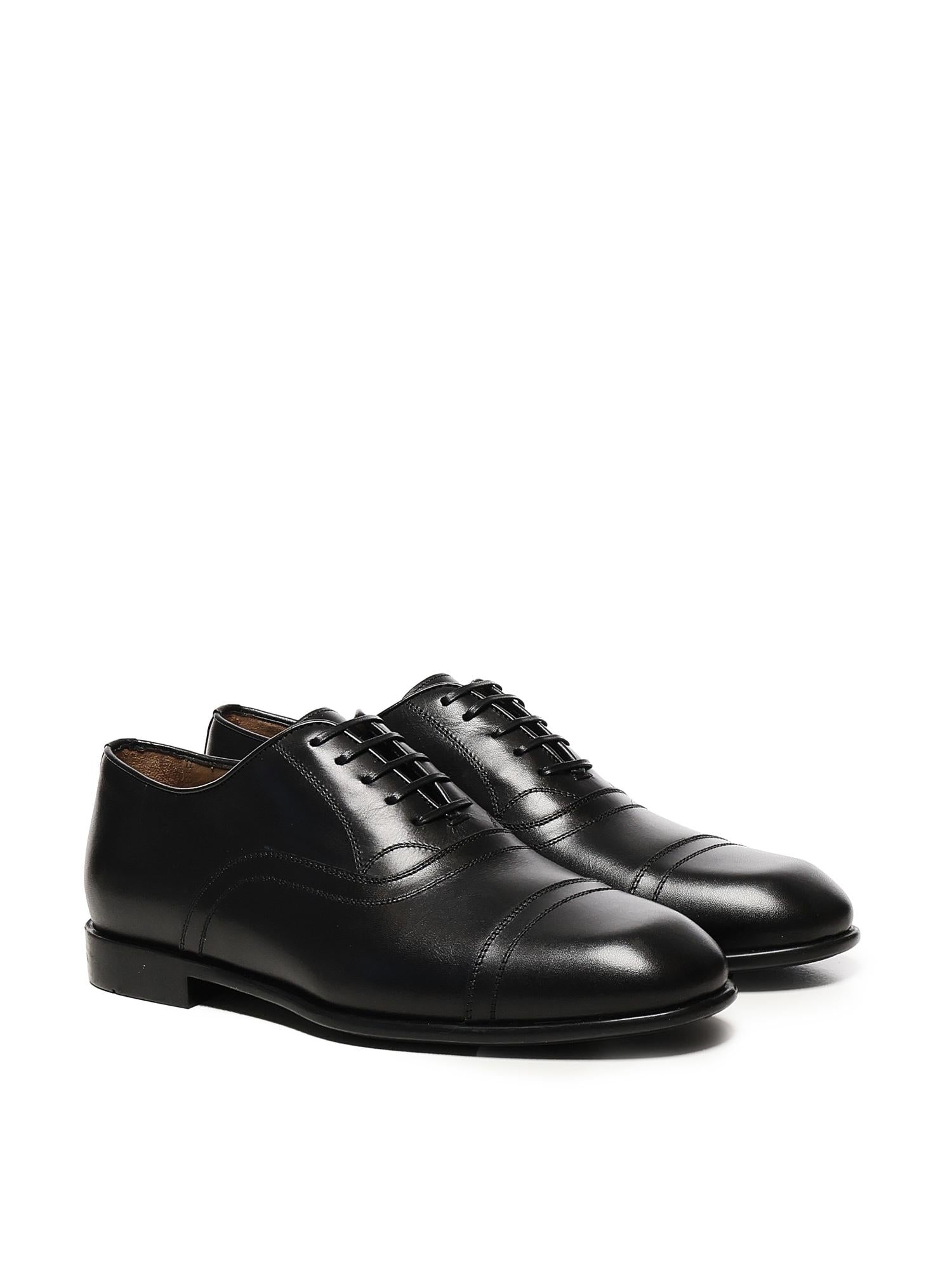 Scarpa Derby in pelle 027995 775110004 FERRAGAMO 