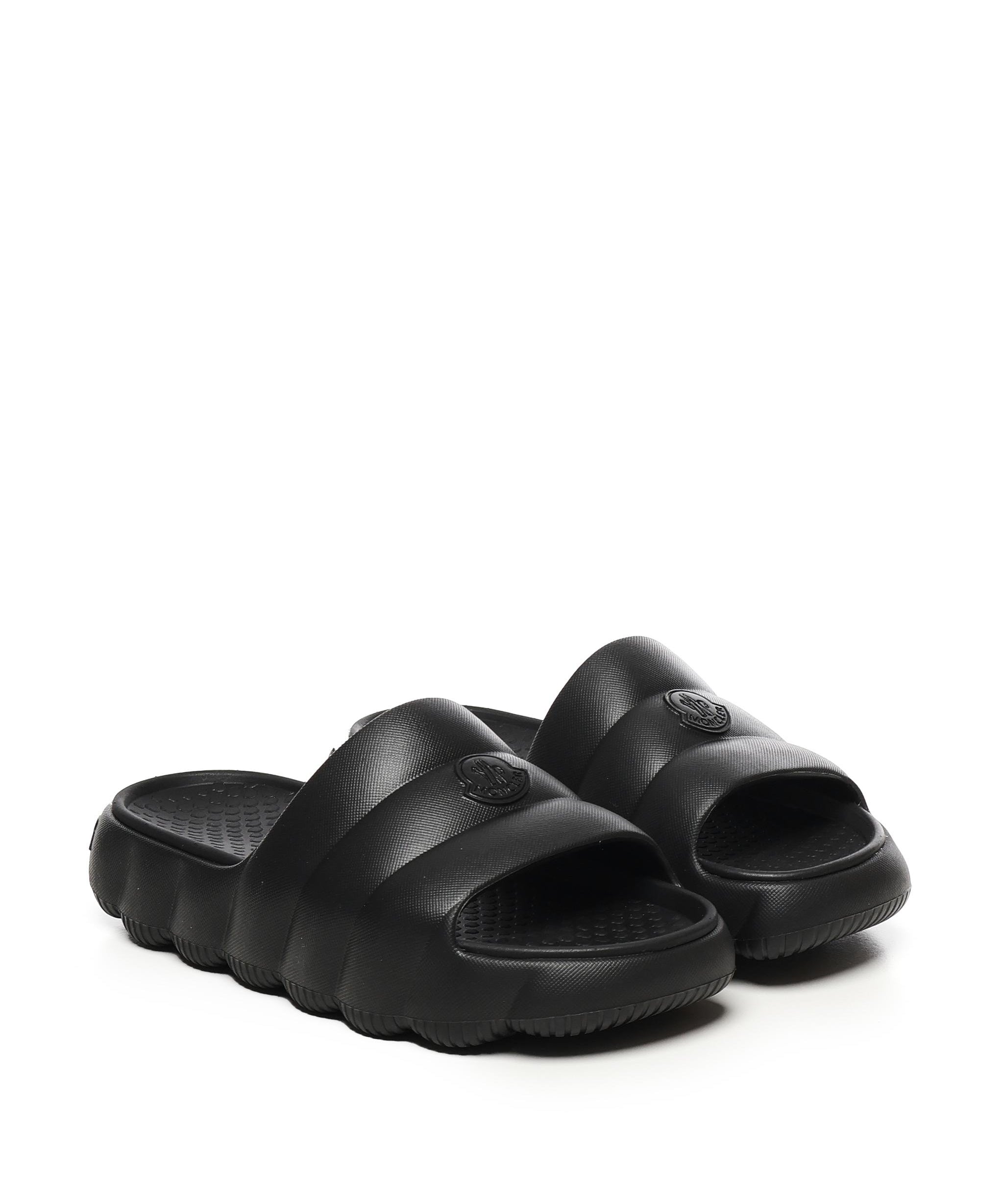 Slide Lilo trapuntate in EVA K109B4C00050 M2559999 MONCLER 