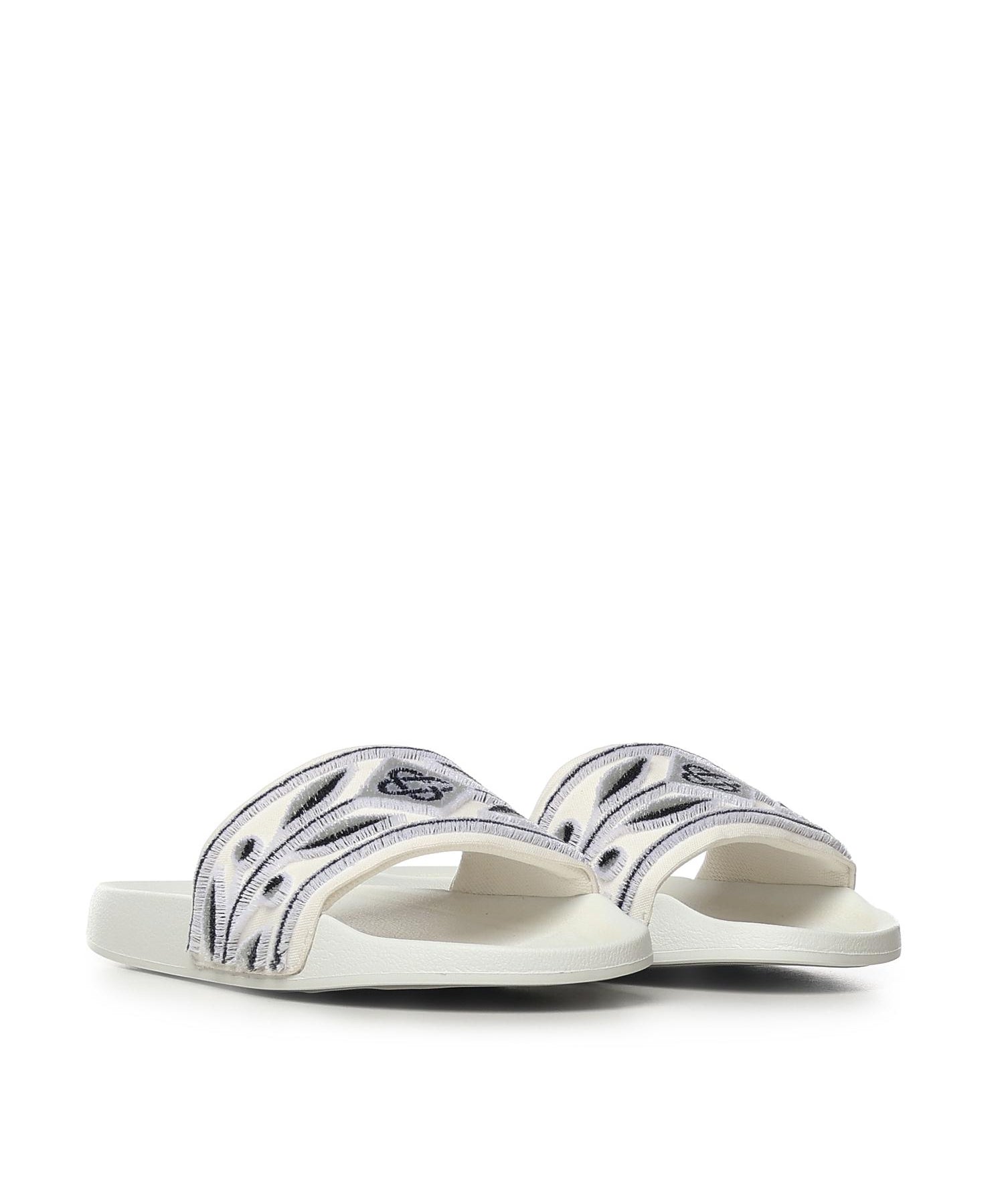 Slide con logo ASP26FW084 02 CASABLANCA 