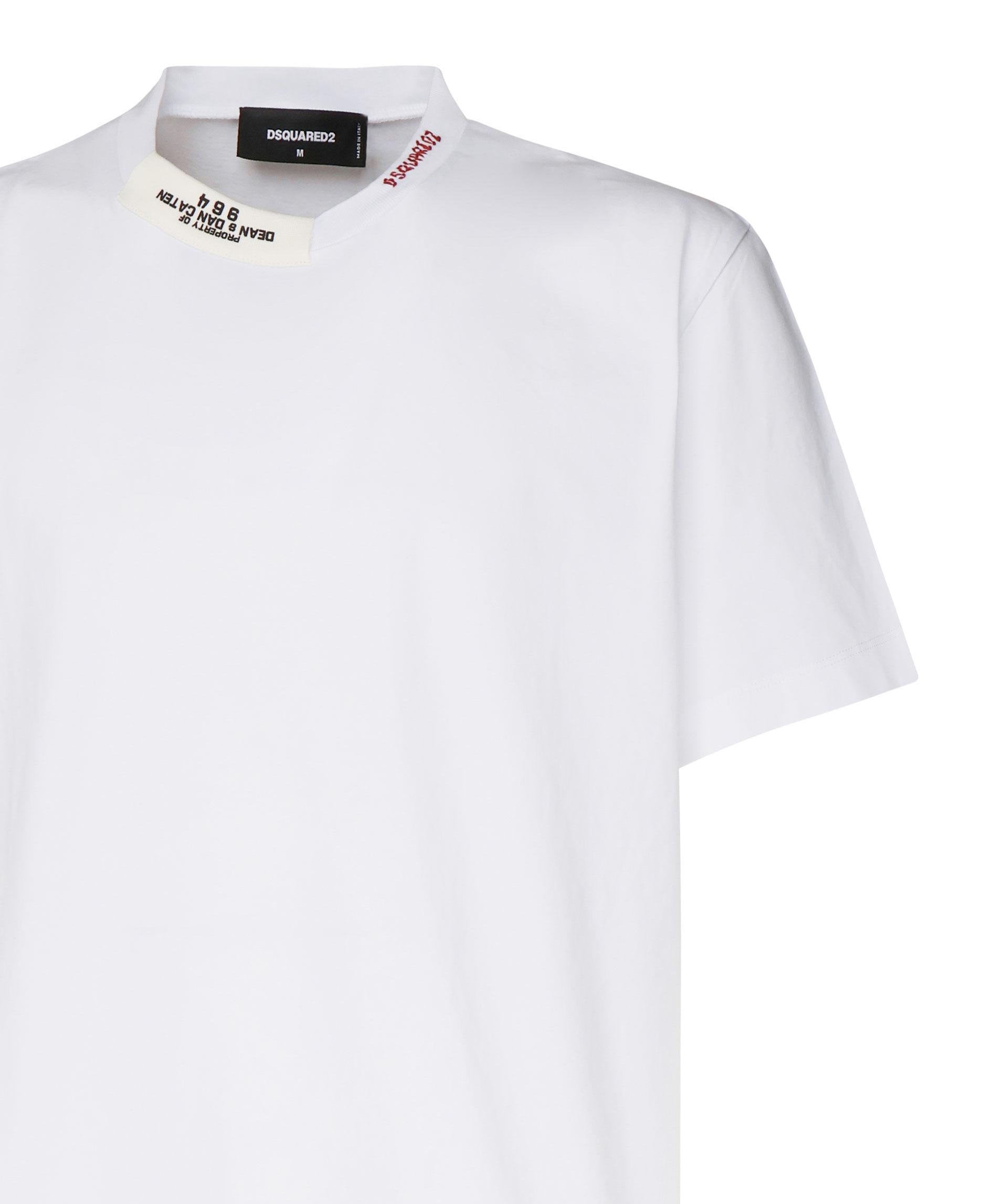 T-shirt regular fit con logo ricamato S74GD1417 D20020100 DSQUARED2 