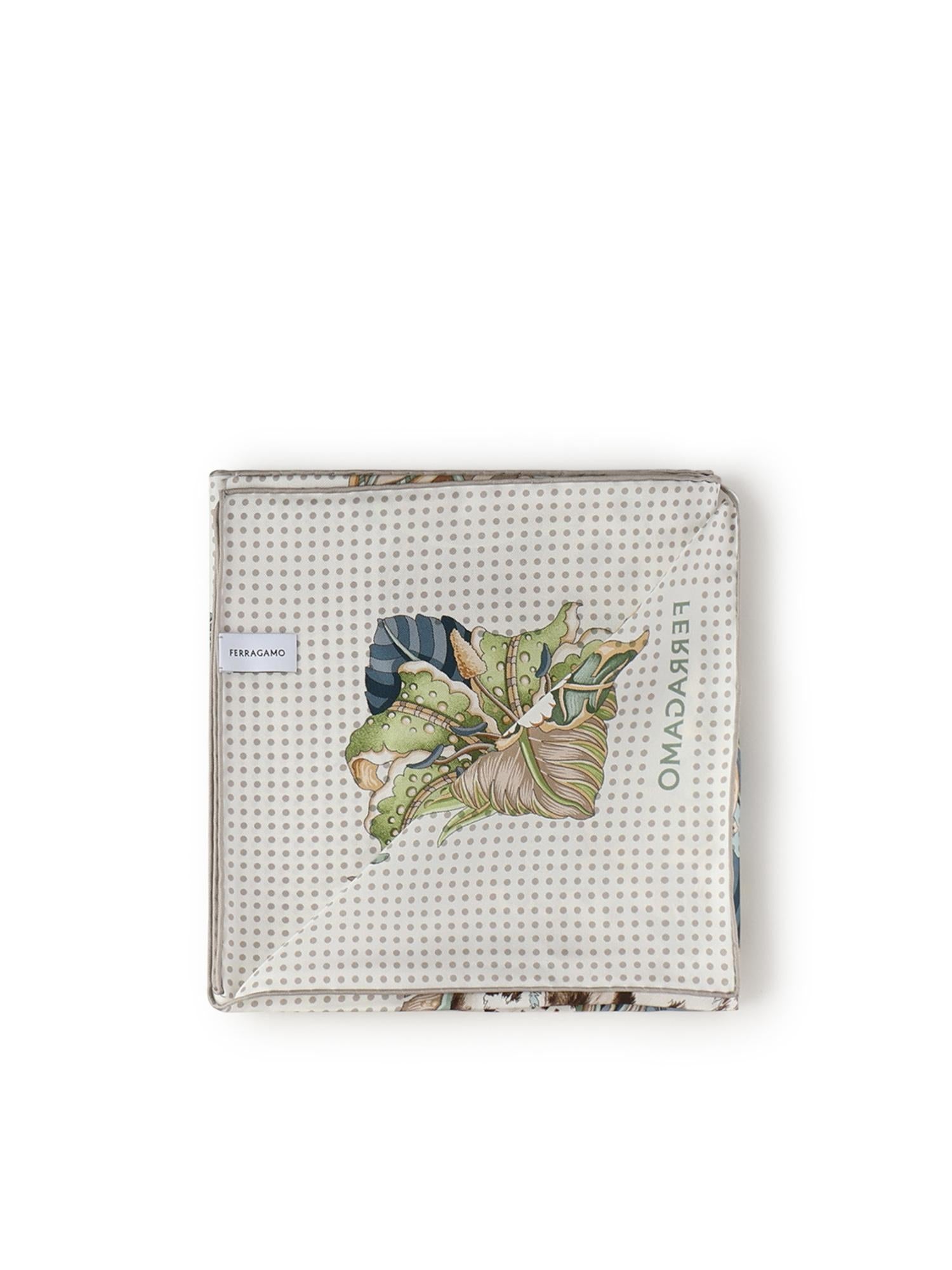 Foulard in seta con stampa 310228 789460001 FERRAGAMO 