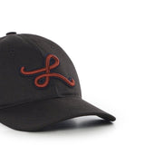 Cappello con applicazione L in cotone K820358XAJ 1100 LOEWE 