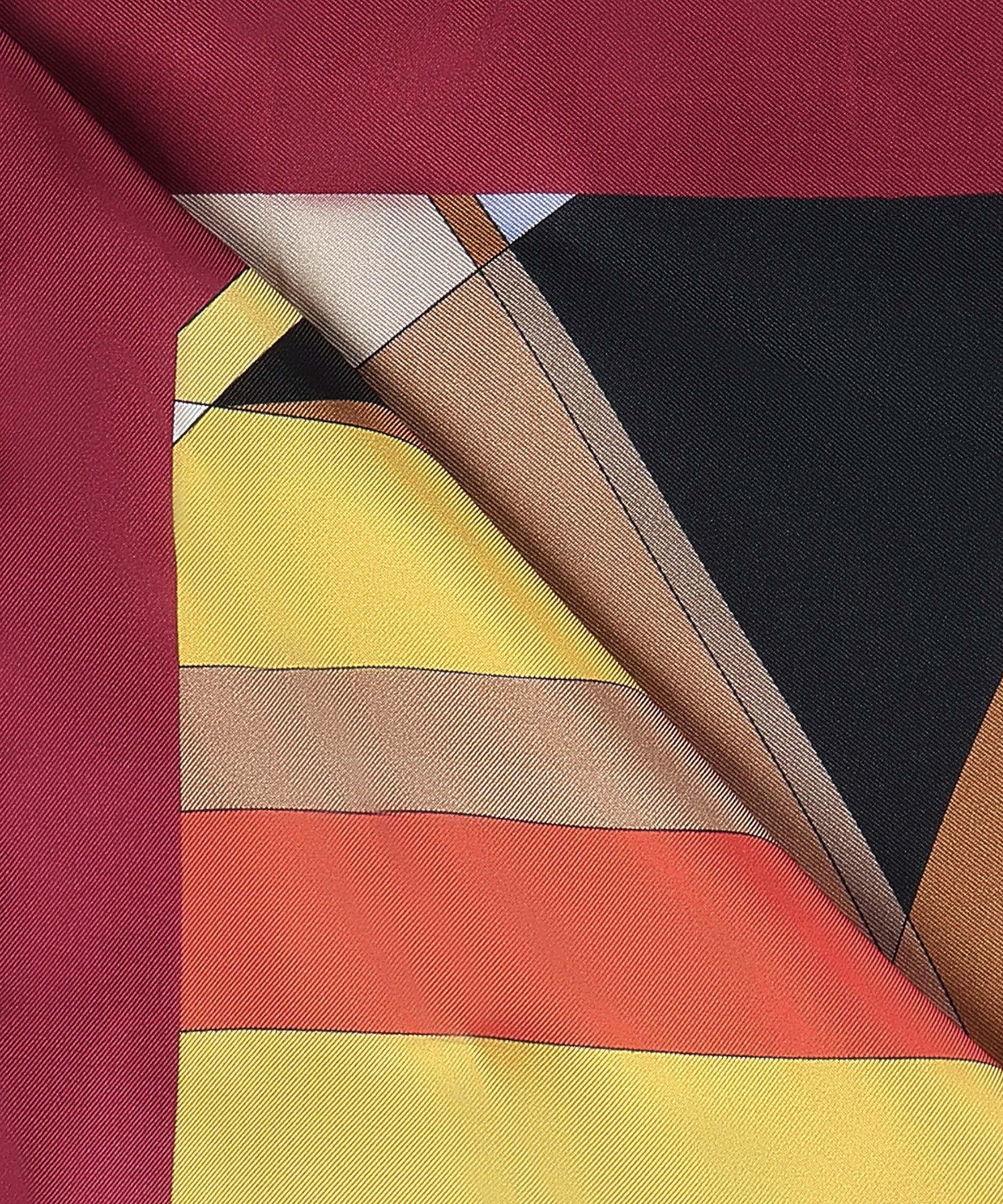 Foulard in seta E7SJX380101 M01 COCCINELLE 