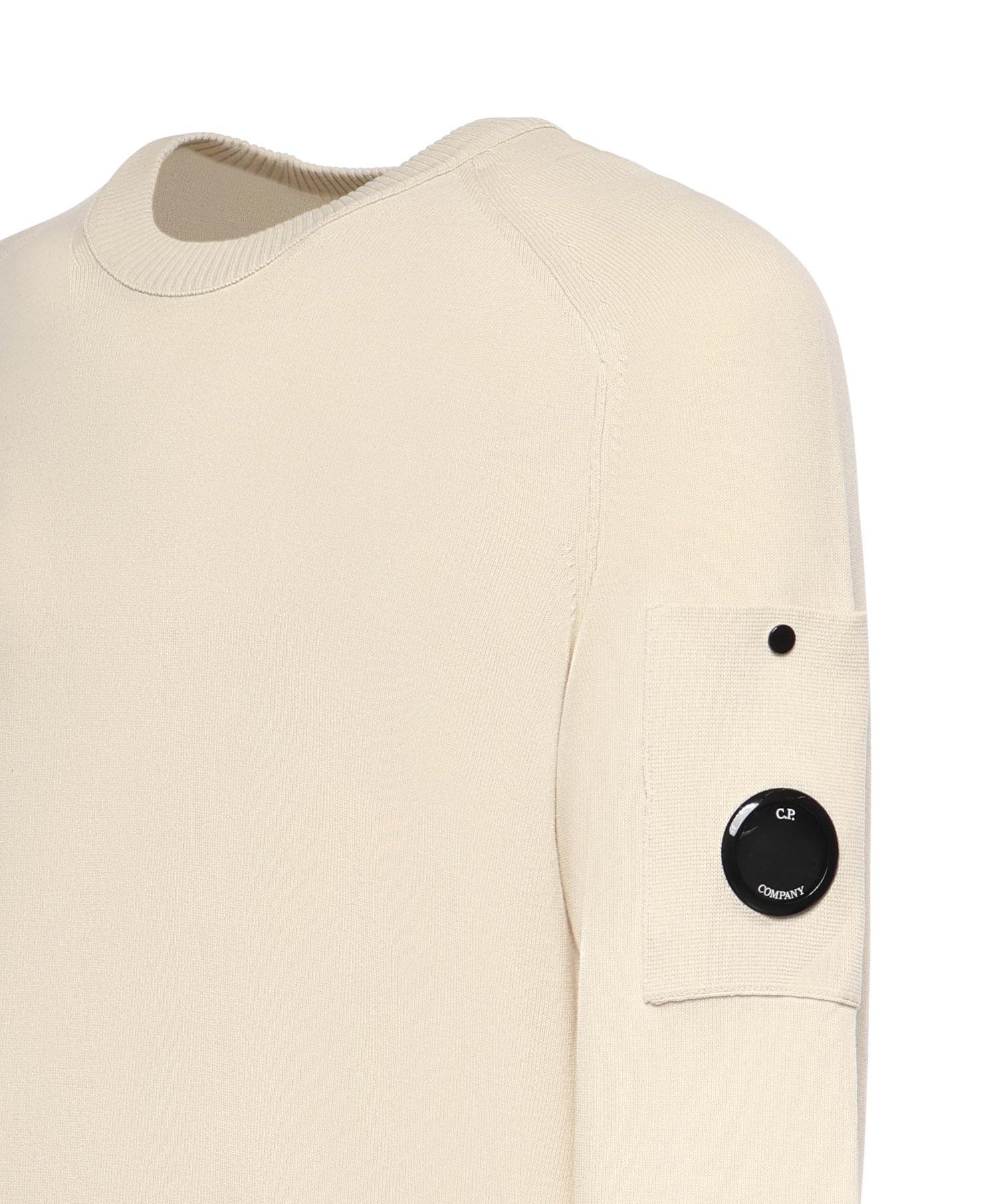 Maglione in cotone crepe con logo 20CMKN105A 006323O114 C.P. COMPANY 
