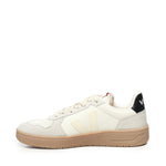 Sneakers V-82 VE3320759  VEJA 