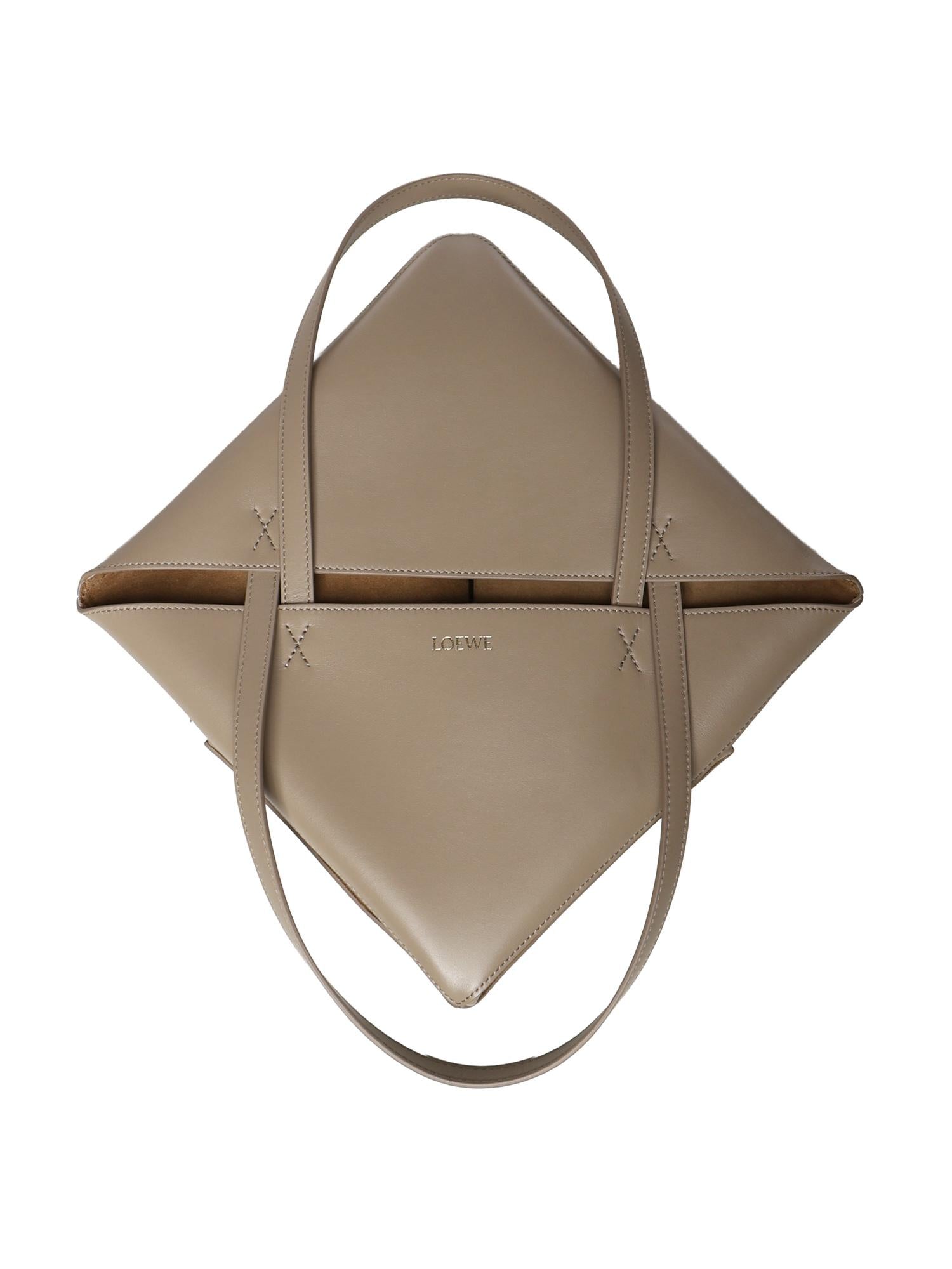 Borsa Puzzle Fold Tote media in pelle di vitello A657G50X01 2150 LOEWE 