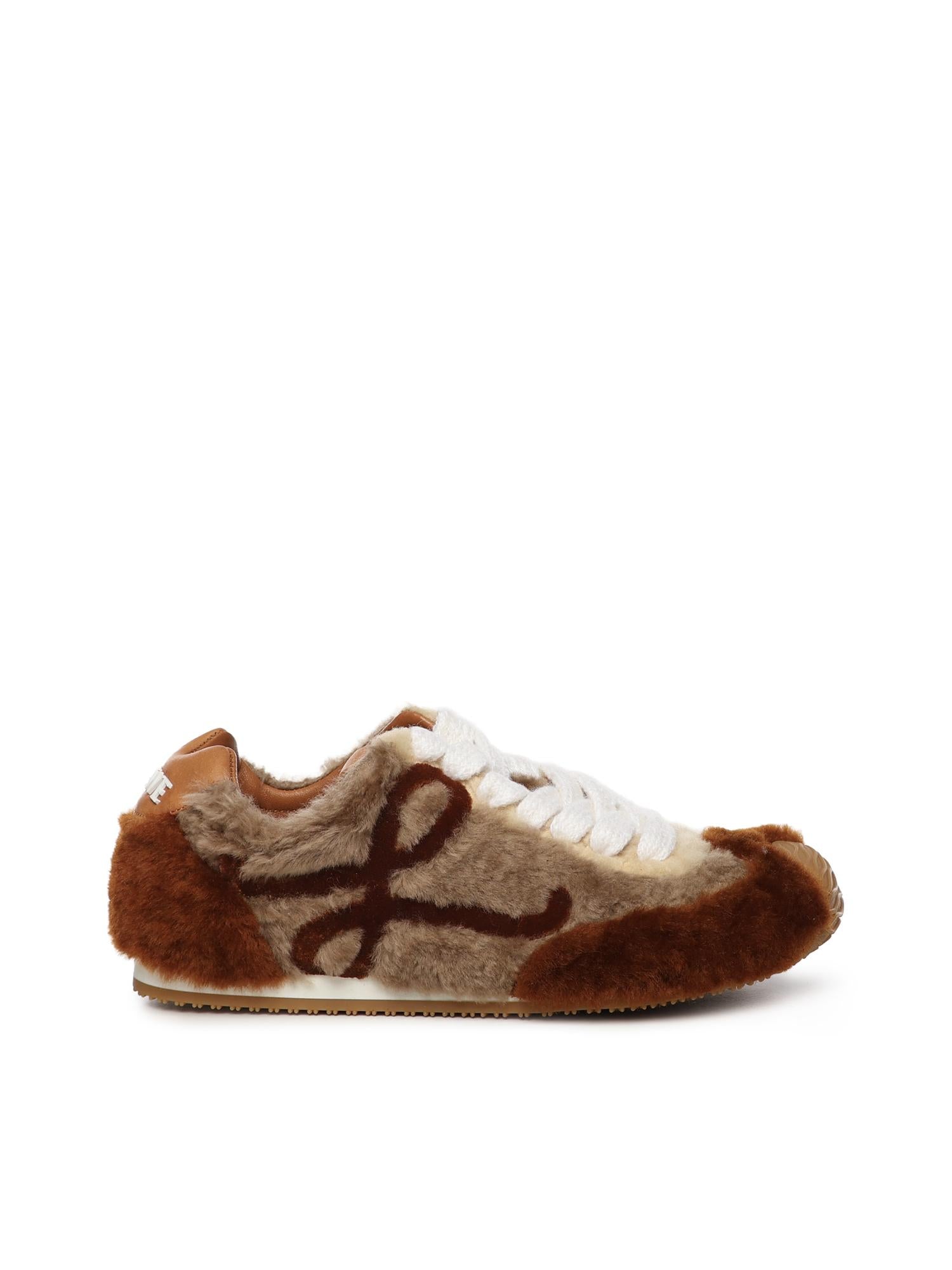 Sneaker Ballet Runner 2.0 in shearling L814282X73 8892 LOEWE 