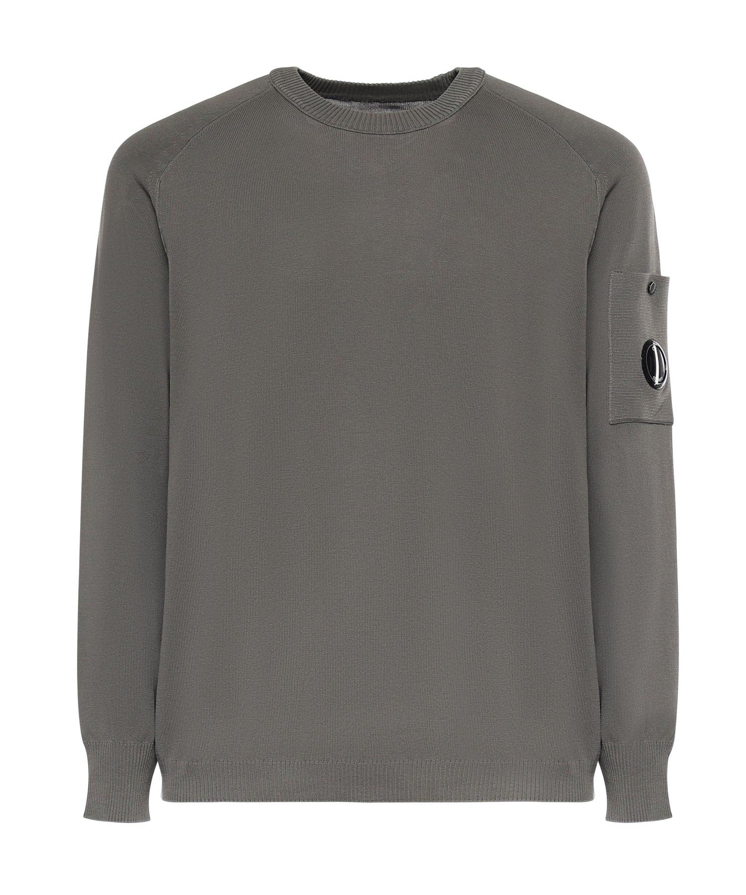 Maglione in cotone crepe con logo<BR/> 20CMKN105A 006323O921 C.P. COMPANY 
