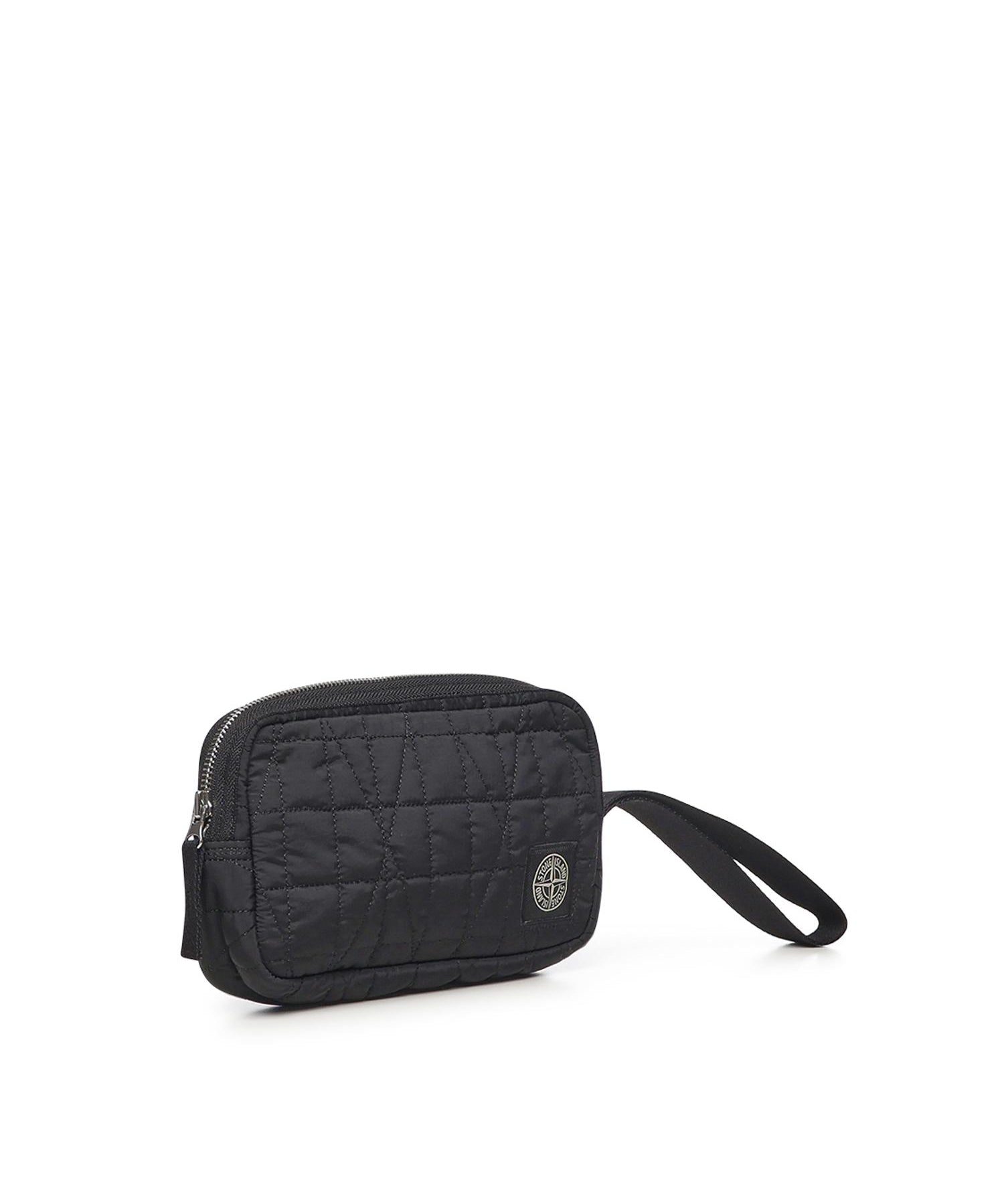 Pochette in nylon metal con logo K2S159200017 S0255V0029 STONE ISLAND 