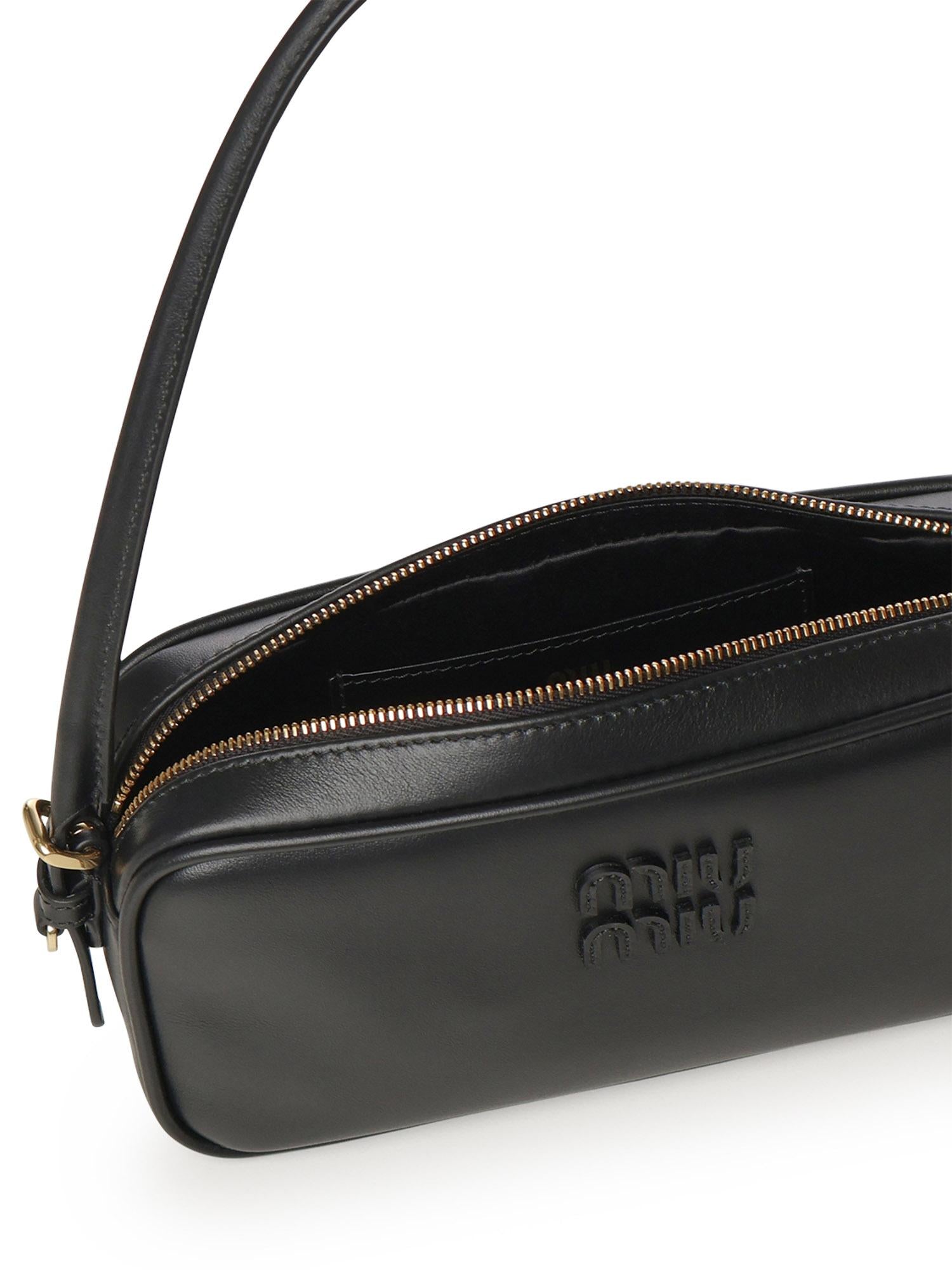 Pouch in pelle 5NE024 AF8WF0002 MIU MIU 
