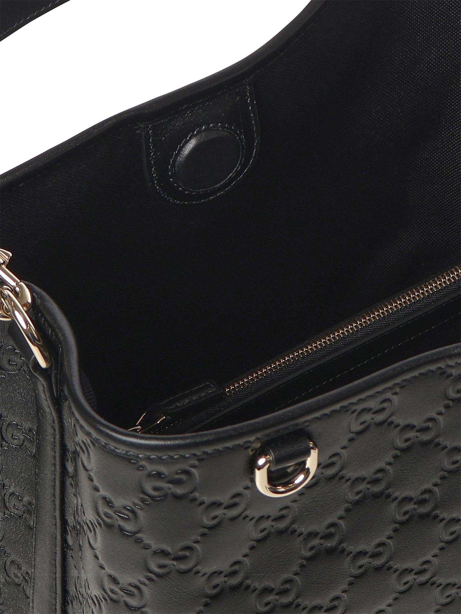Borsa GG Emblem in pelle 815103 AAFDV1000 GUCCI 